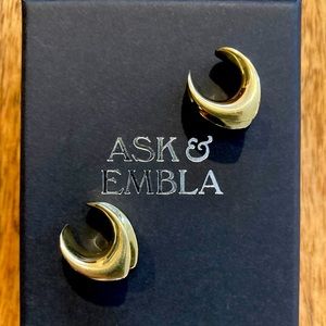 Ask & Embla Valka Saddle Hangers in Gold